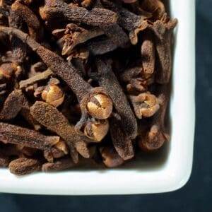 Cloves for toothache
