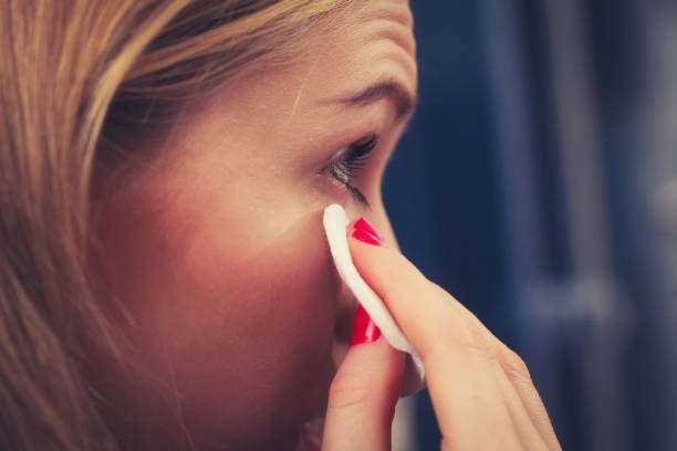Styes In The Eye: Major Causes And 6 Effective Remedies 4 istockphoto 821493094 612x612 1
