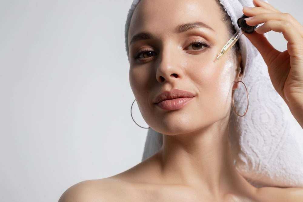 What Does Serum Do For Your Face: 6 Interesting Benefits 1 shutterstock 1786085984