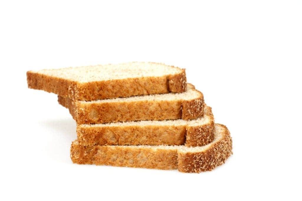 3906035 bread slices