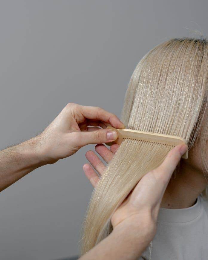 What causes split ends