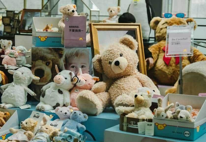 A gift shop with stuffed animal toys.