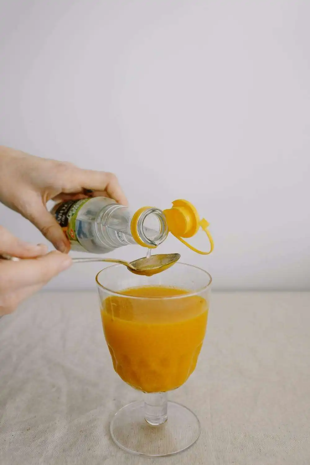 Amazing Apple Cider Vinegar As A Drink: 3 Easy Recipes 10 apple cider vinegar as a drink