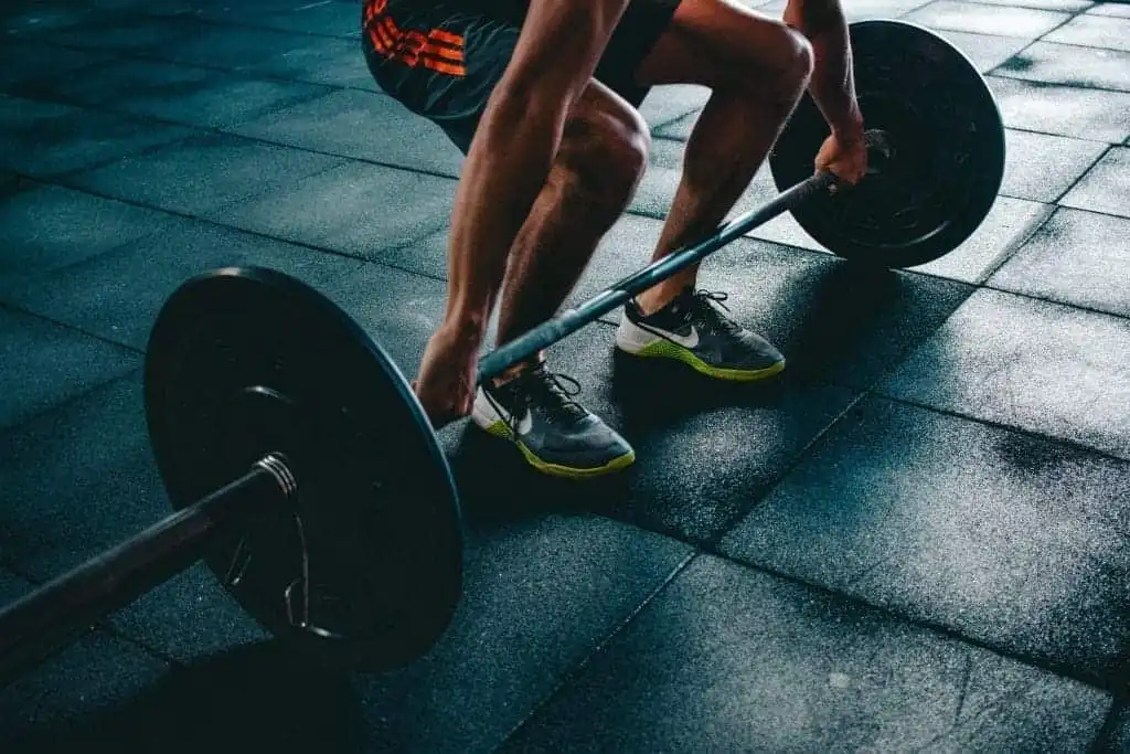 Bulgarian Split Squat: 6 Easy Steps and 5 Common Mistakes 4 Including Barbell in Split Squat
